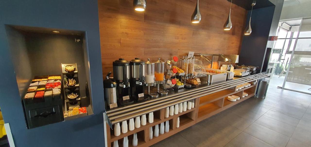 Microtel Inn & Suites By Wyndham San Luis Potosí Eksteriør billede