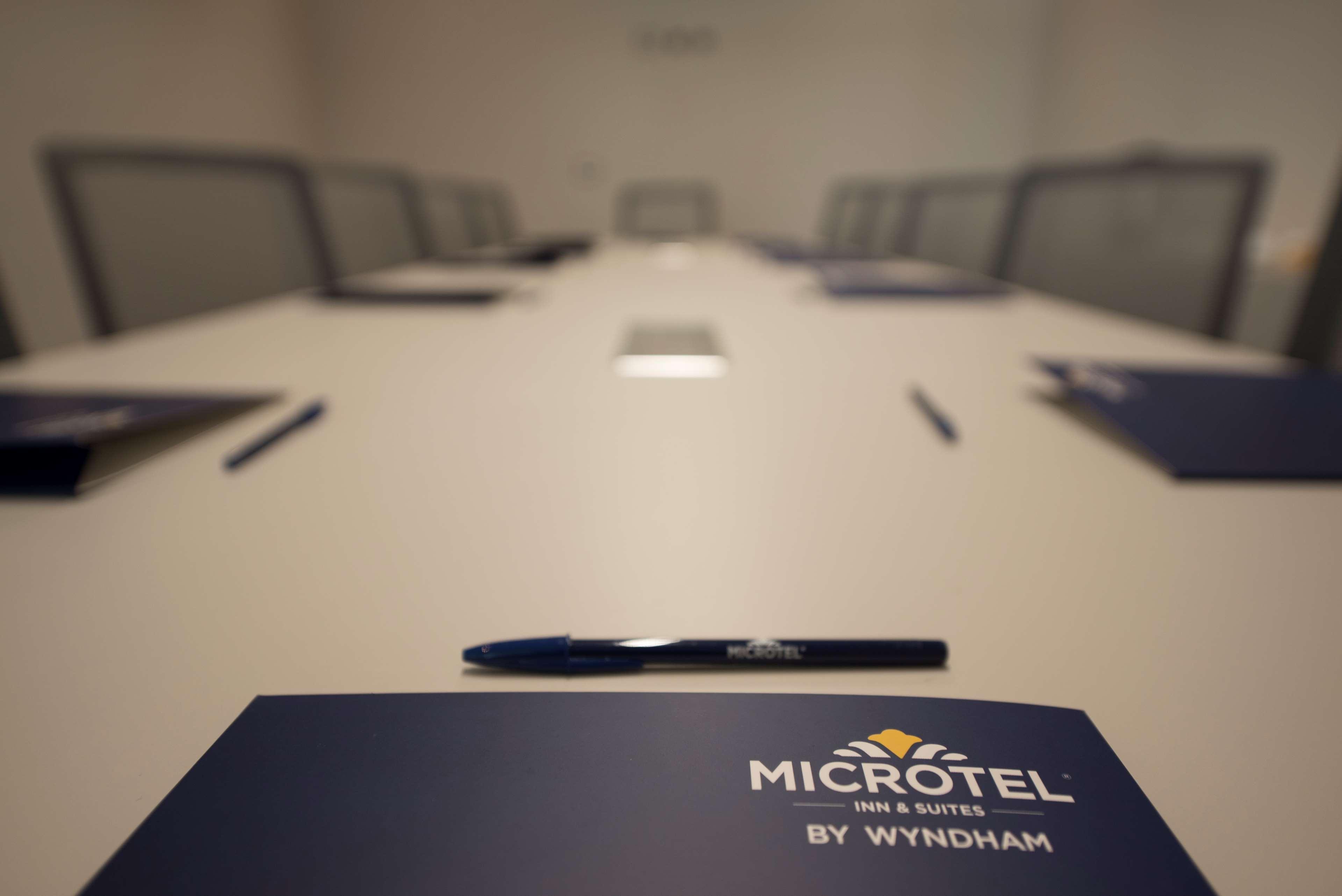 Microtel Inn & Suites By Wyndham San Luis Potosí Eksteriør billede