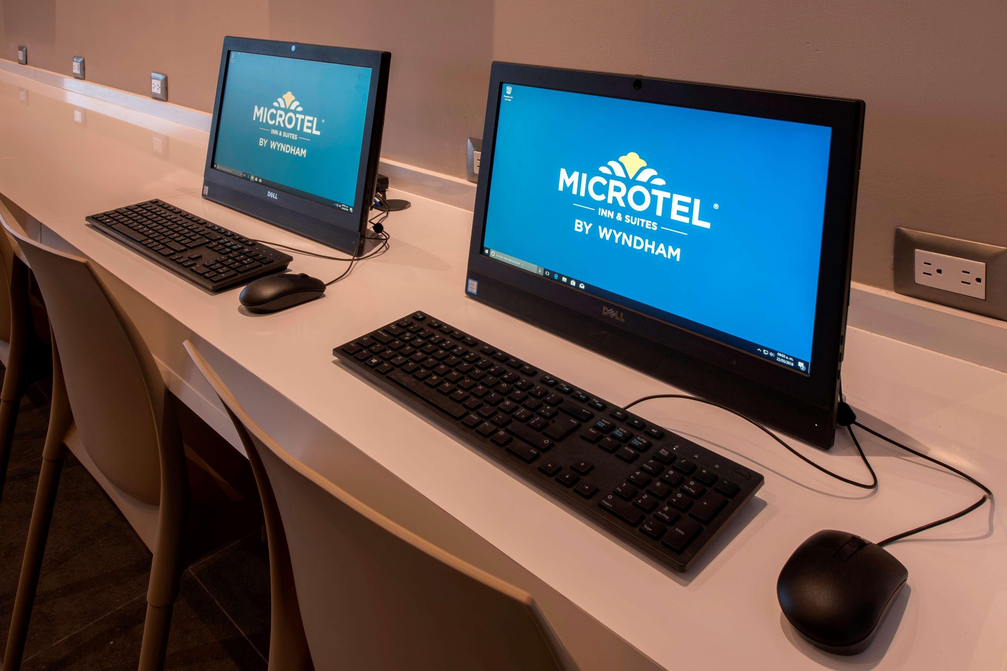 Microtel Inn & Suites By Wyndham San Luis Potosí Eksteriør billede
