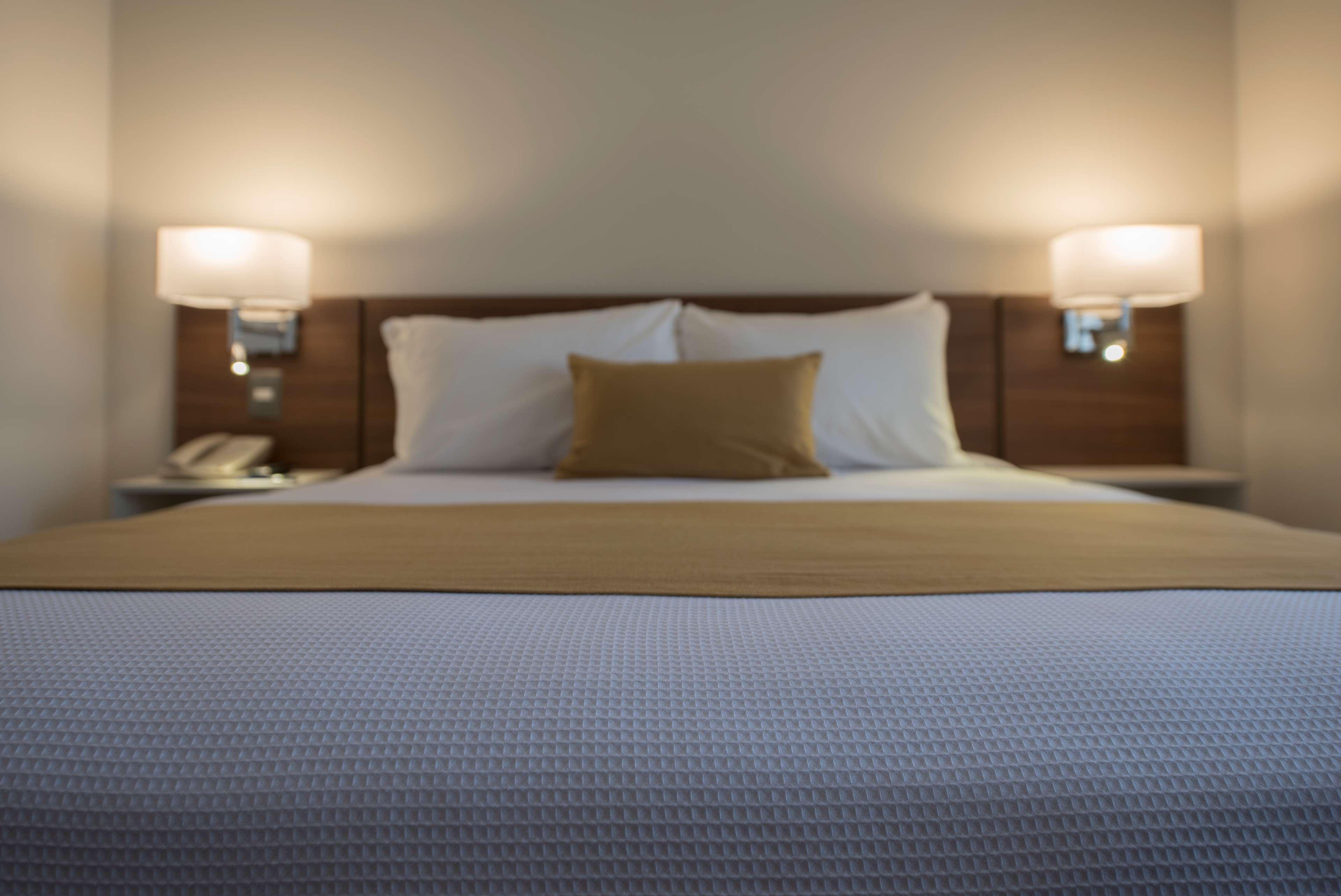 Microtel Inn & Suites By Wyndham San Luis Potosí Eksteriør billede