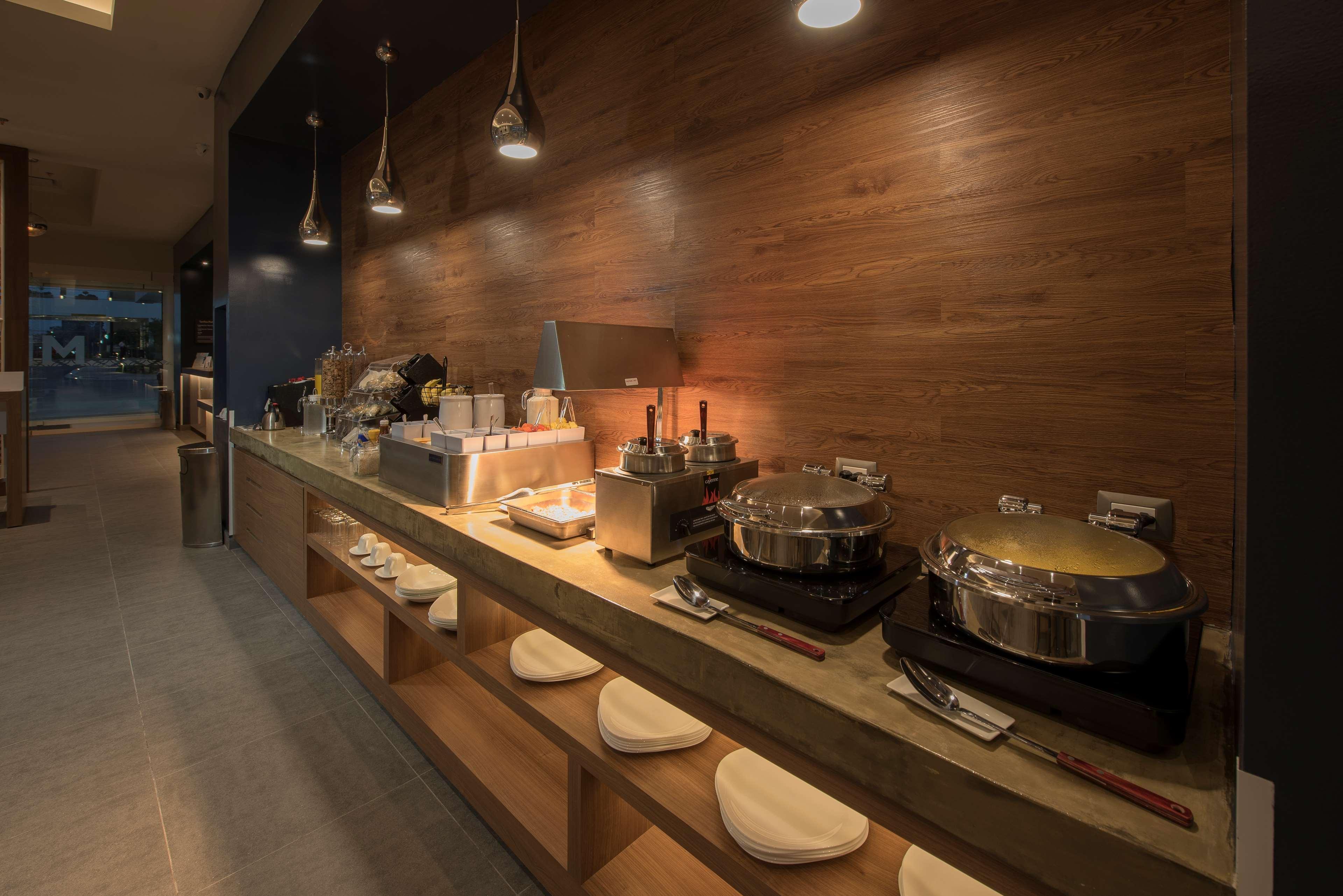 Microtel Inn & Suites By Wyndham San Luis Potosí Eksteriør billede