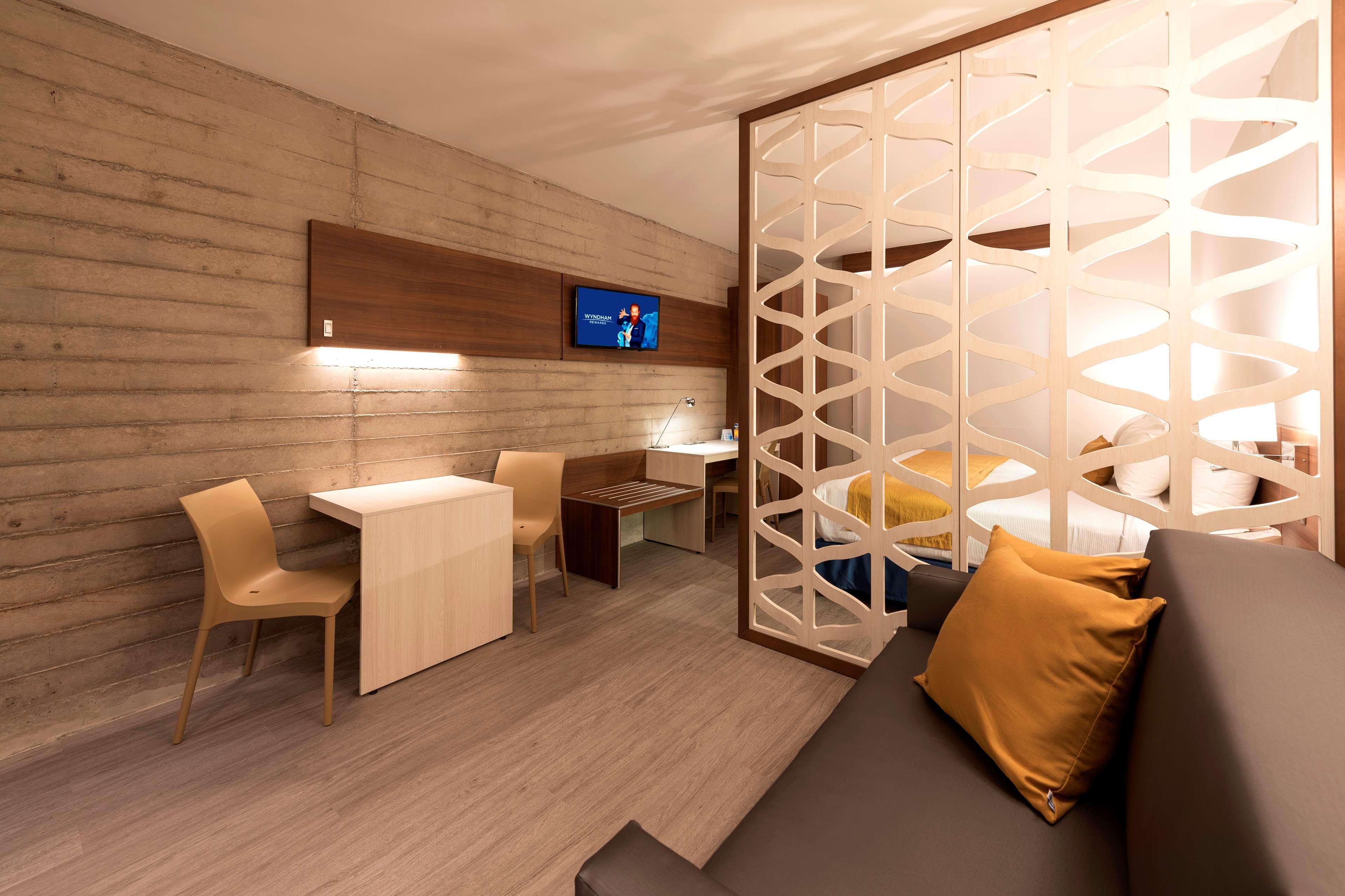 Microtel Inn & Suites By Wyndham San Luis Potosí Eksteriør billede