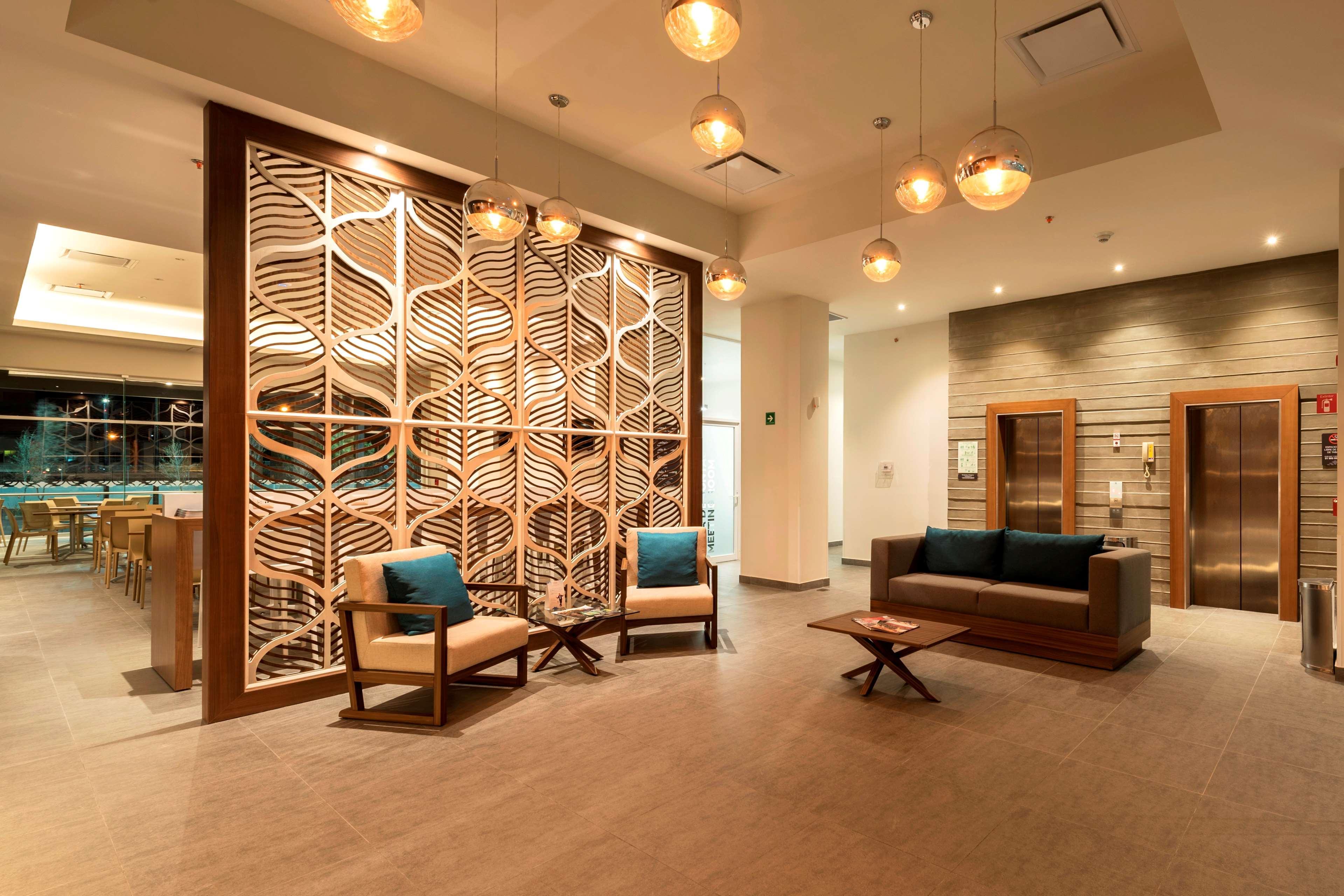 Microtel Inn & Suites By Wyndham San Luis Potosí Eksteriør billede